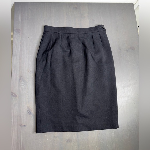 Vintage Women’s Yves Saint Laurent Encore Wool Black Pencil Skirt - Picture 3 of 9